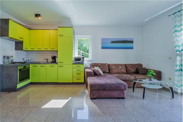 House A1, for 10 persons