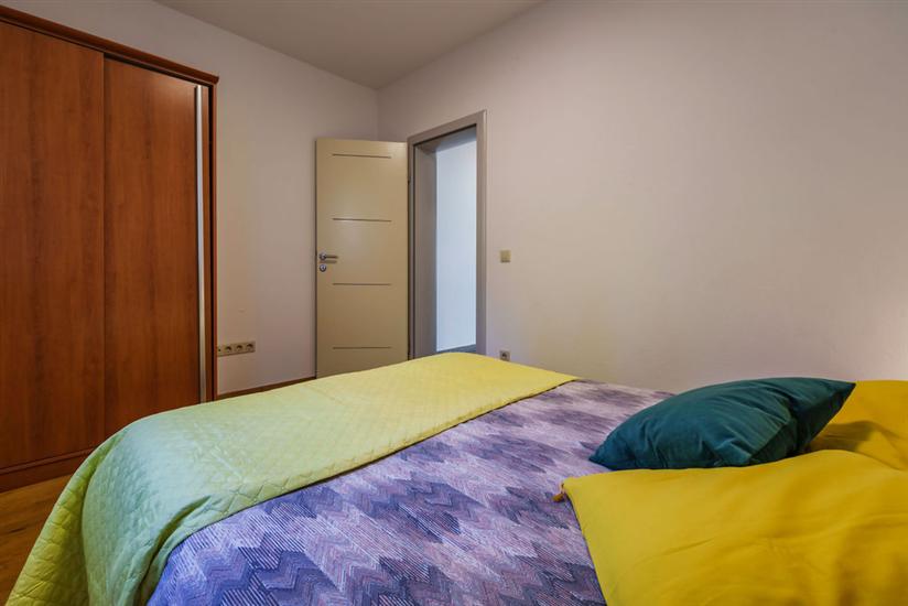 House A1, for 10 persons