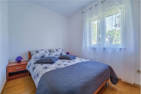 House A1, for 10 persons