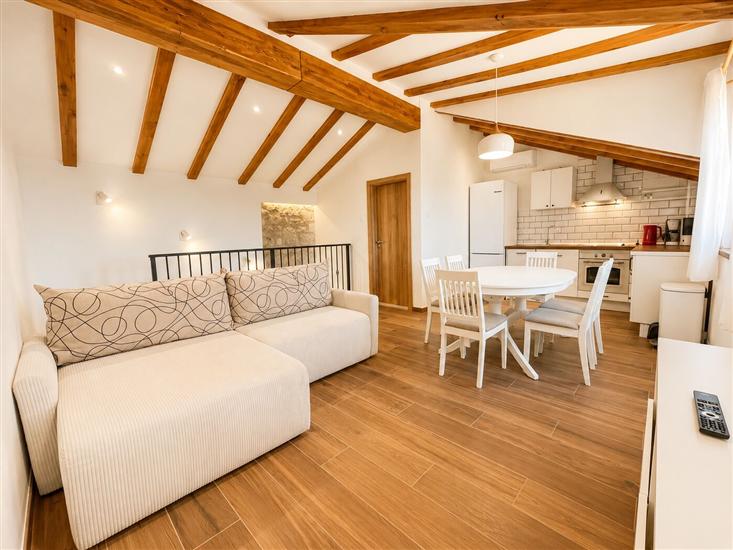 Apartment A1, for 6 persons
