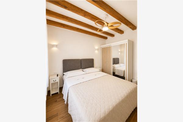 Apartment A1, for 6 persons