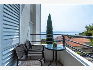 Apartments Josip Baska Voda, Size 40.00 m2, Airline distance to the sea 150 m, Airline distance to town centre 400 m