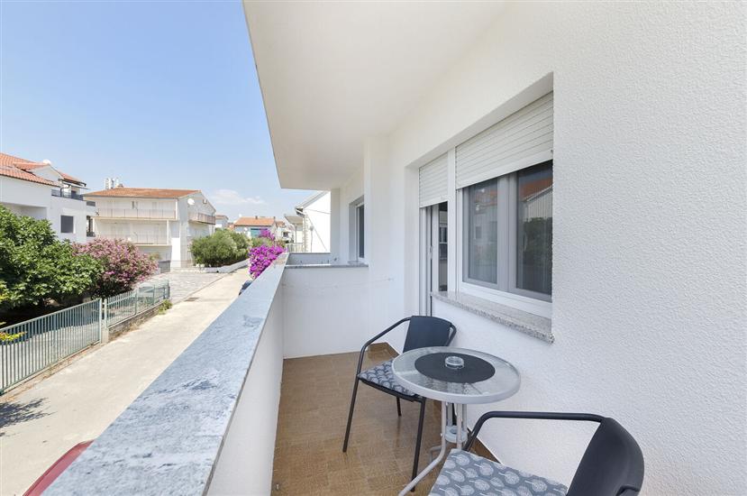 Apartment A2, for 3 persons