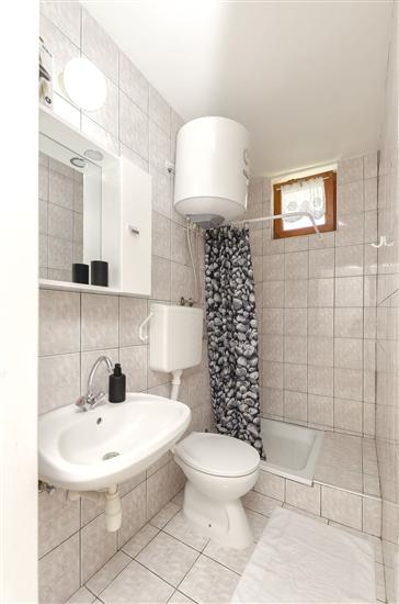 Apartment A2, for 3 persons
