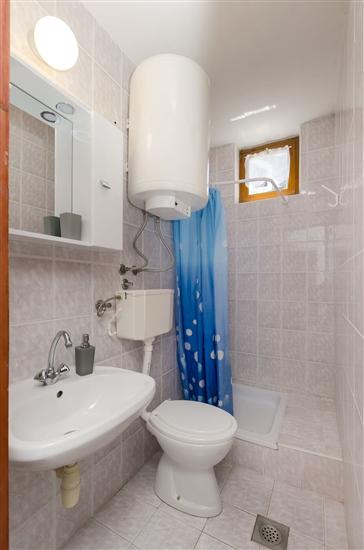 Room S3, for 2 persons