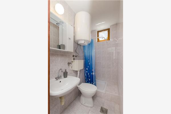 Room S3, for 2 persons