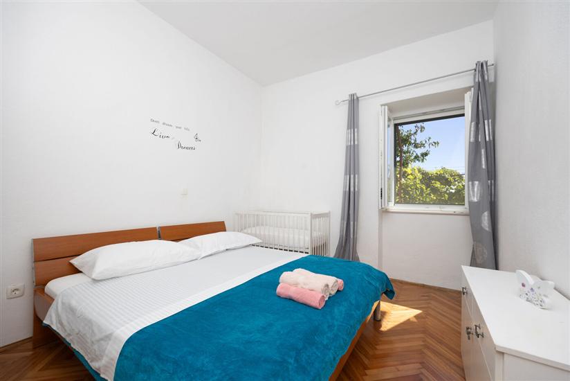 Apartment A1, for 6 persons