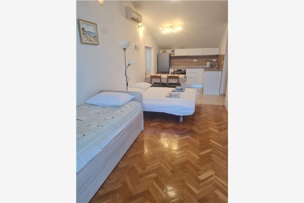 Apartment A2, for 4 persons