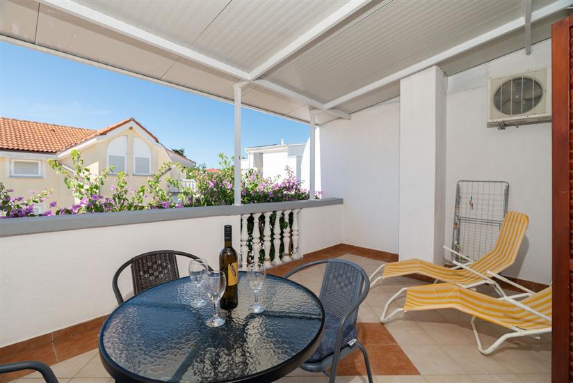 Apartment A2, for 4 persons