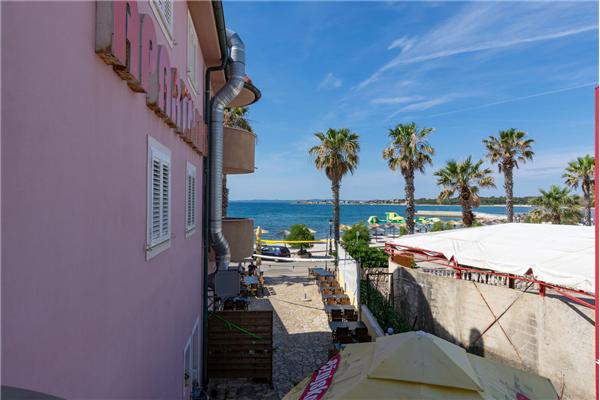 Apartment A11, for 4 persons
