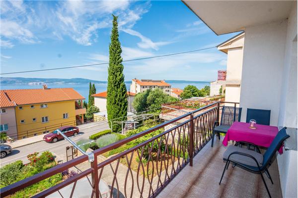 Apartment A1, for 6 persons