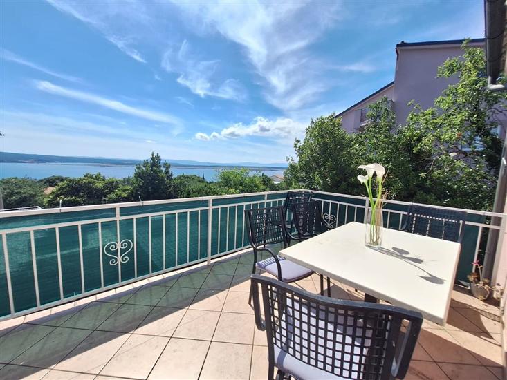 Apartment A1, for 5 persons