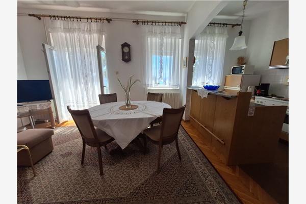 Apartment A1, for 5 persons