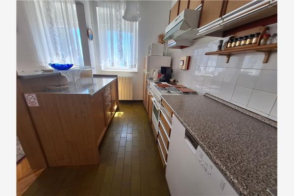 Apartment A1, for 5 persons
