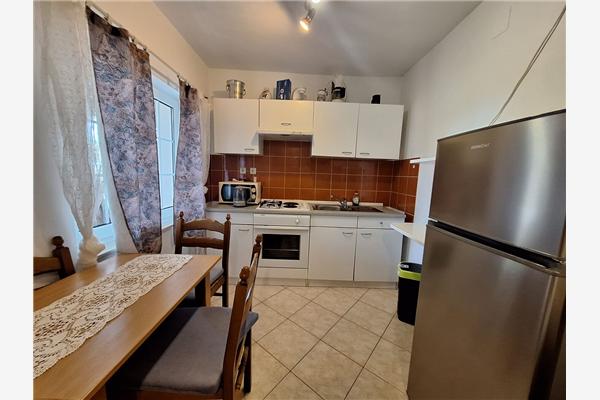 Apartment A2, for 3 persons