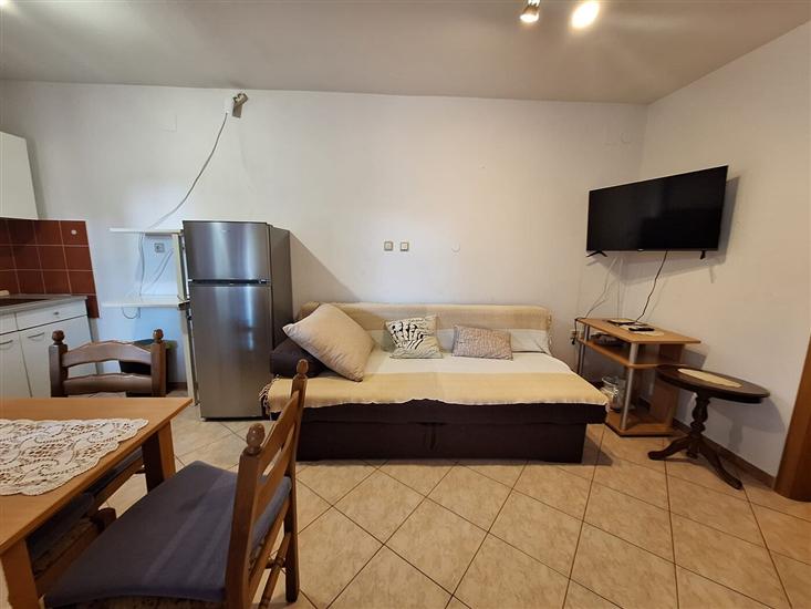 Apartment A2, for 3 persons