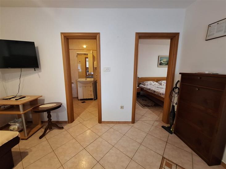 Apartment A2, for 3 persons