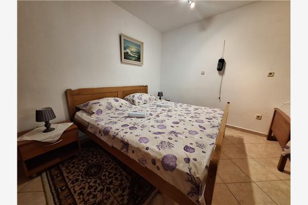Apartment A2, for 3 persons