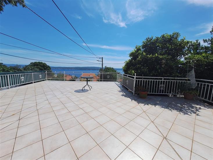 Apartment A2, for 3 persons
