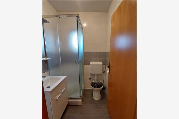 Apartment A2, for 5 persons