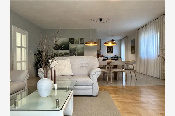 House K1, for 8 persons