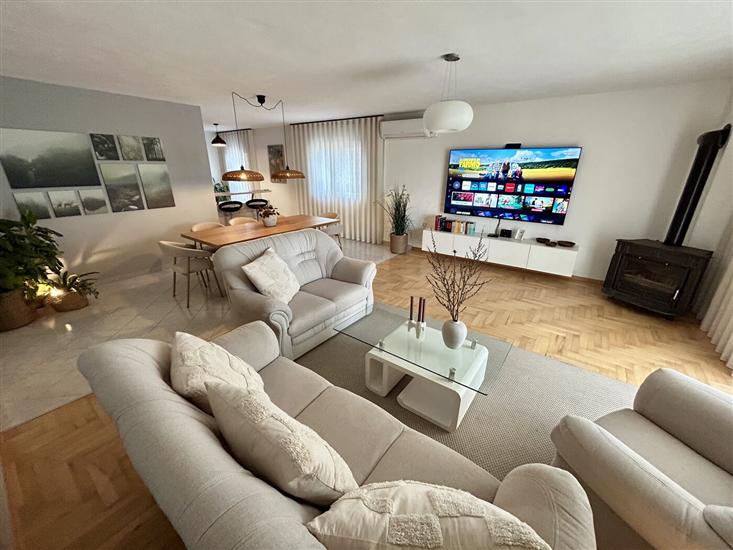 House K1, for 8 persons
