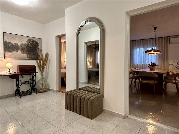 House K1, for 8 persons