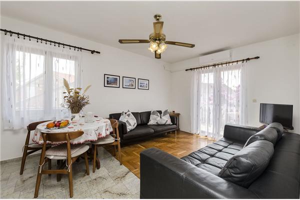 Apartment A2, for 4 persons