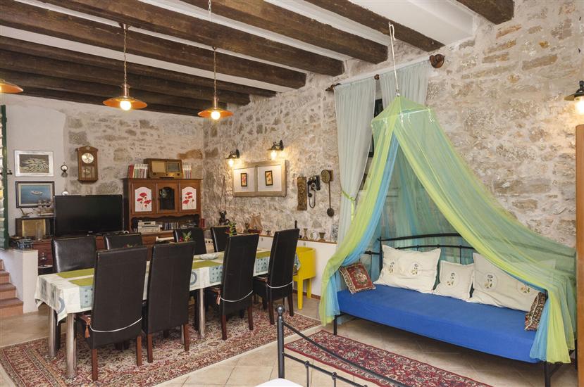 Apartmaj Vintage Dalmatia Stay