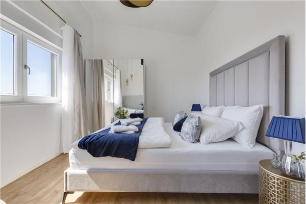 House K1, for 8 persons