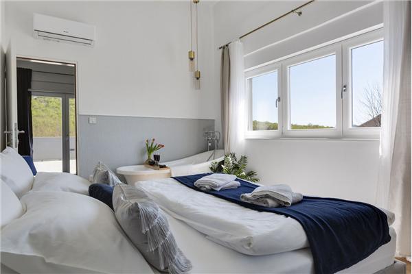 House K1, for 8 persons