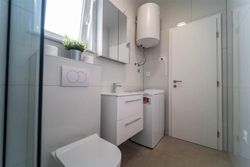 Apartment A2, for 3 persons