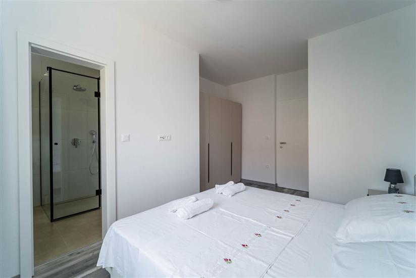 Apartment A1, for 3 persons