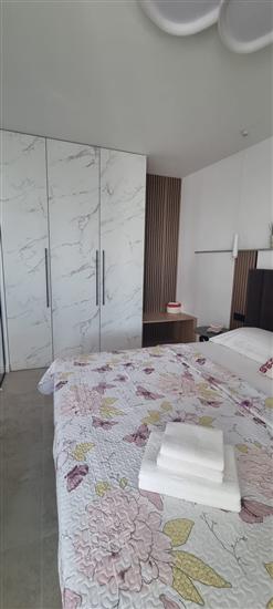 House K1, for 3 persons