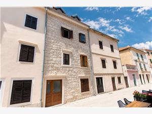 Apartment Rustika Skradin Skradin, Size 35.00 m2, Airline distance to town centre 100 m