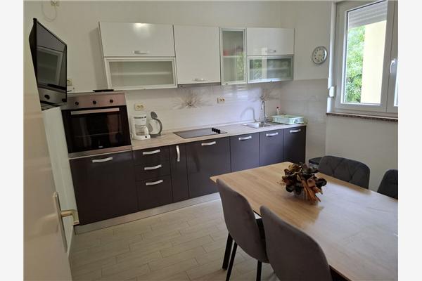 Apartment A2, for 4 persons