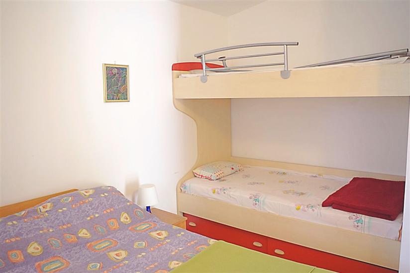 Apartment A4, for 6 persons
