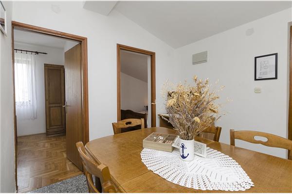 Apartment A4, for 4 persons