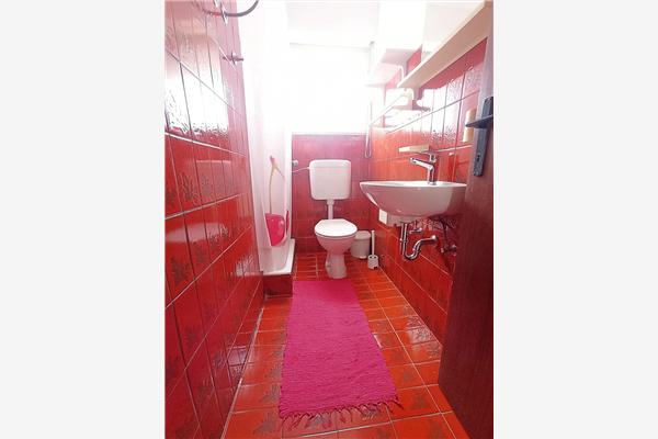 Apartment A2, for 3 persons