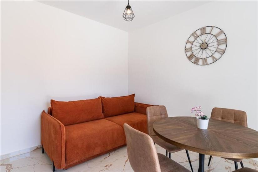 Apartment A5, for 5 persons