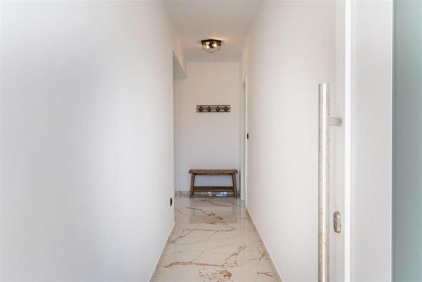 Apartment A5, for 5 persons