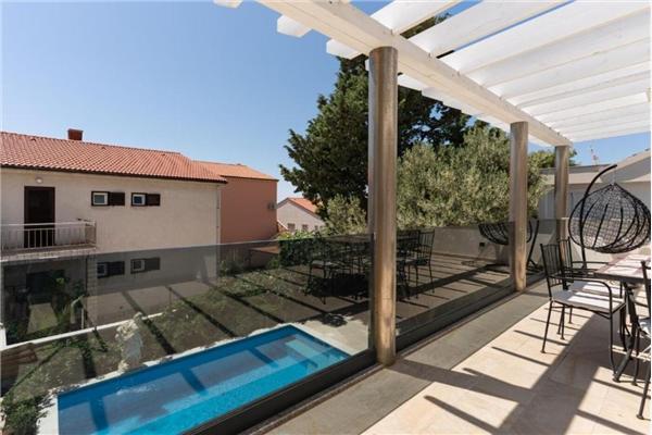 Apartment A5, for 5 persons