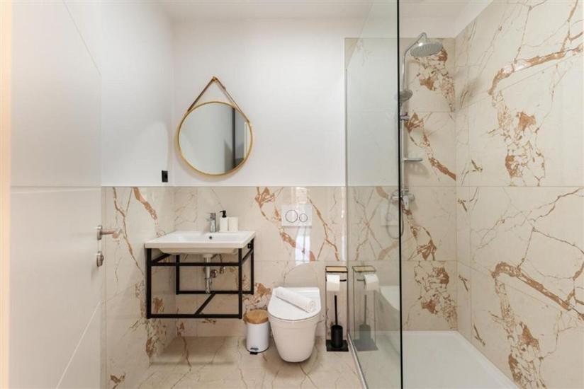 Apartment A5, for 5 persons