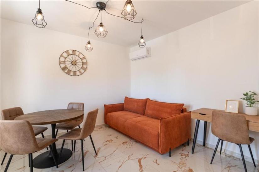 Apartment A6, for 4 persons