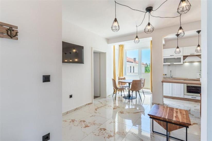 Apartment A7, for 4 persons