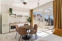 Apartment A8, for 5 persons