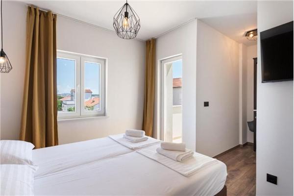 Apartment A8, for 5 persons