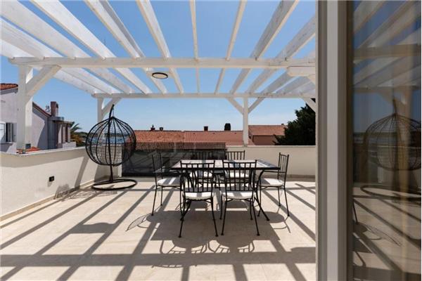 Apartment A8, for 5 persons