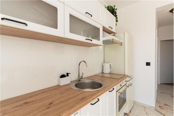 Apartment A9, for 5 persons