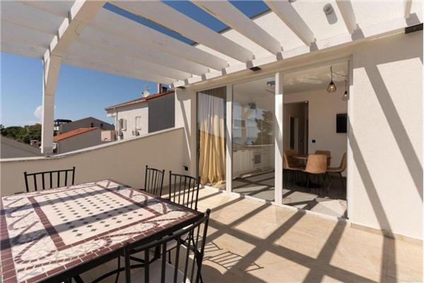 Apartment A9, for 5 persons